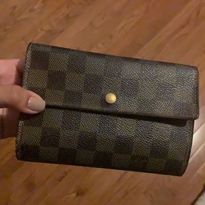 Authentic Louis Vuitton Tri-Fold Wallet